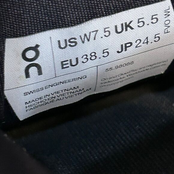 ON CLOUDGO running athletic training lace up shoes sneakers women's 7.5 - Picture 3 of 8